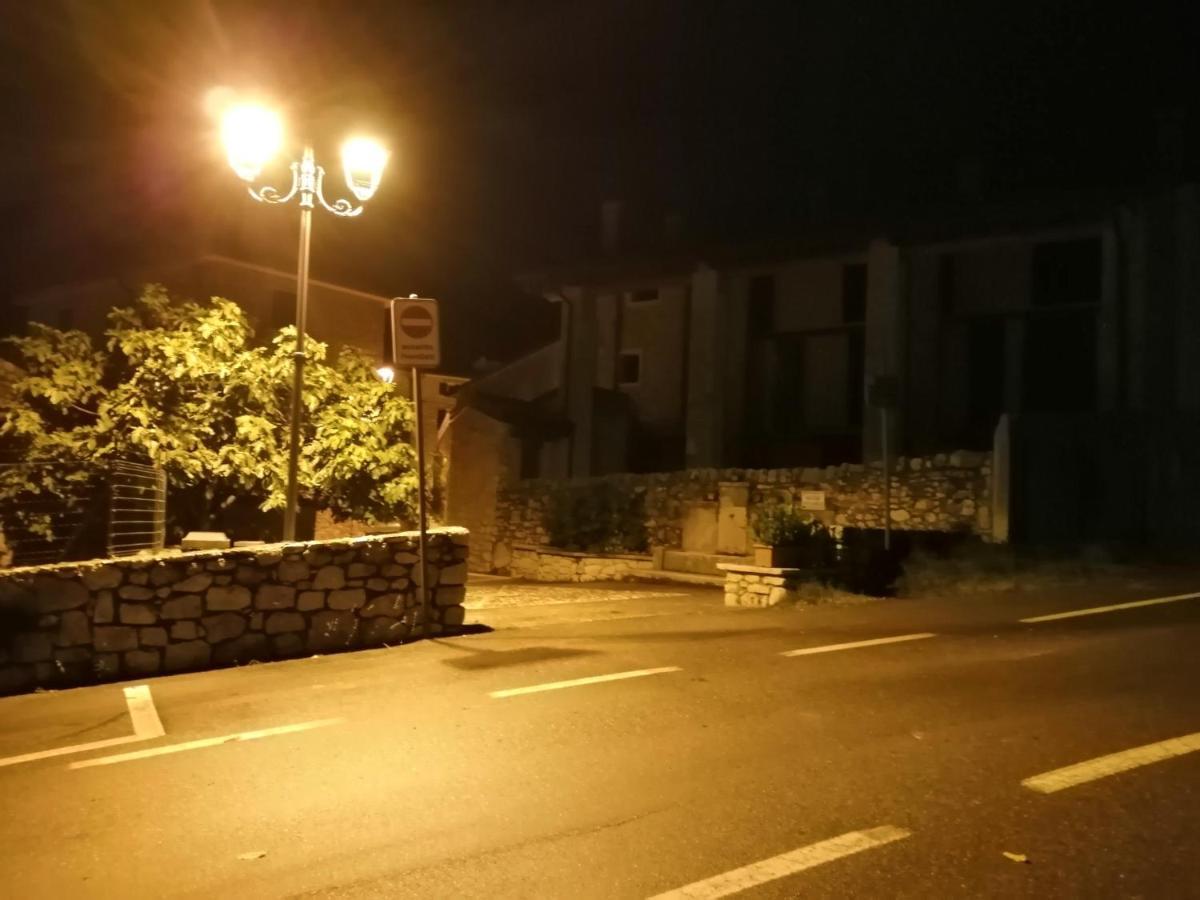 סן זנו די מונטניה Beb Da Paolo Con Vista Lago מראה חיצוני תמונה